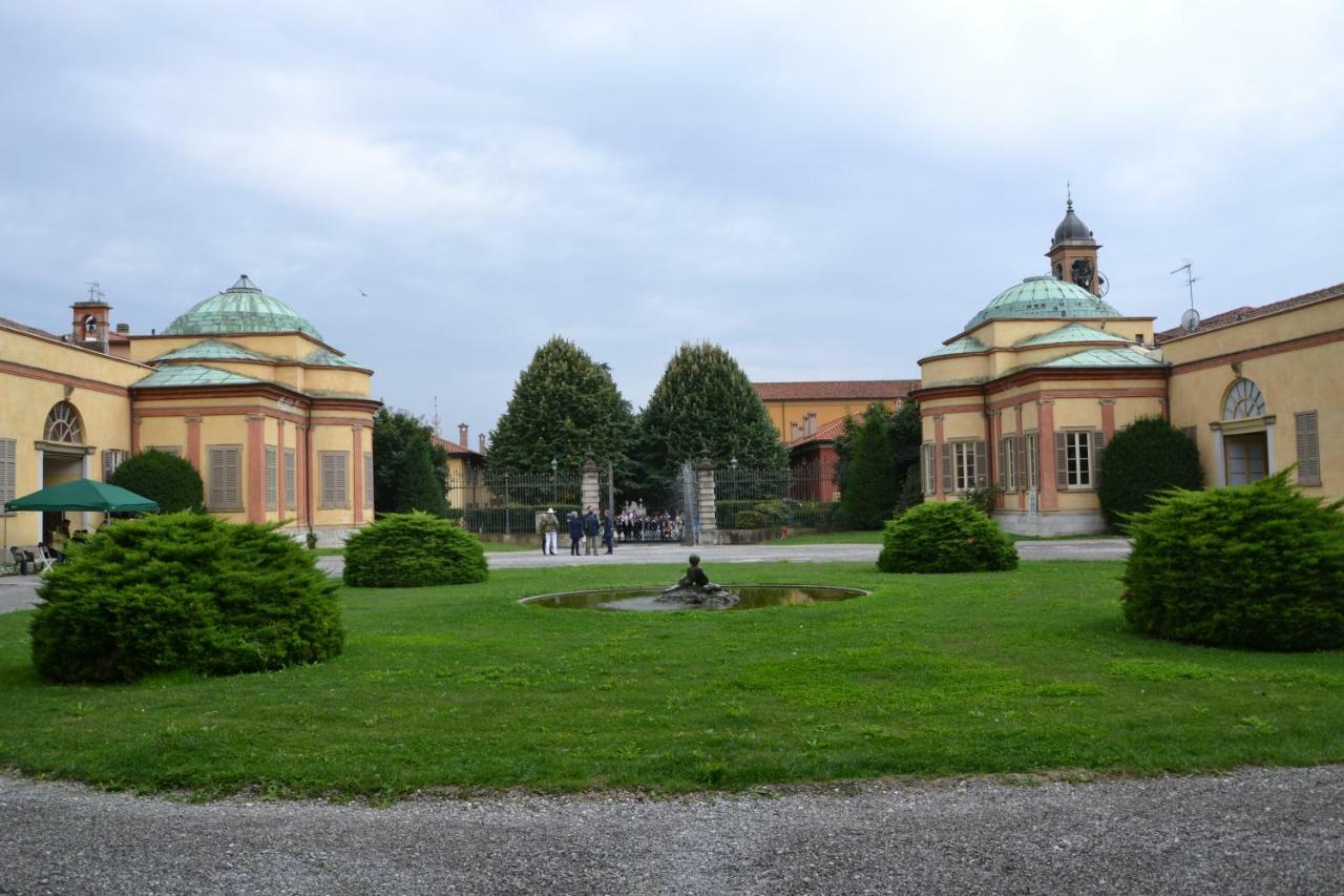 Soggiorno In Centro Storico Vimercate Kültér fotó