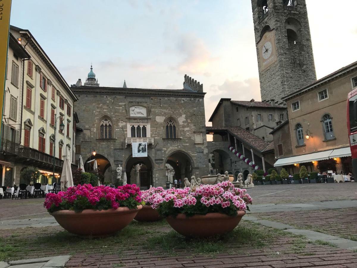 Soggiorno In Centro Storico Vimercate Kültér fotó